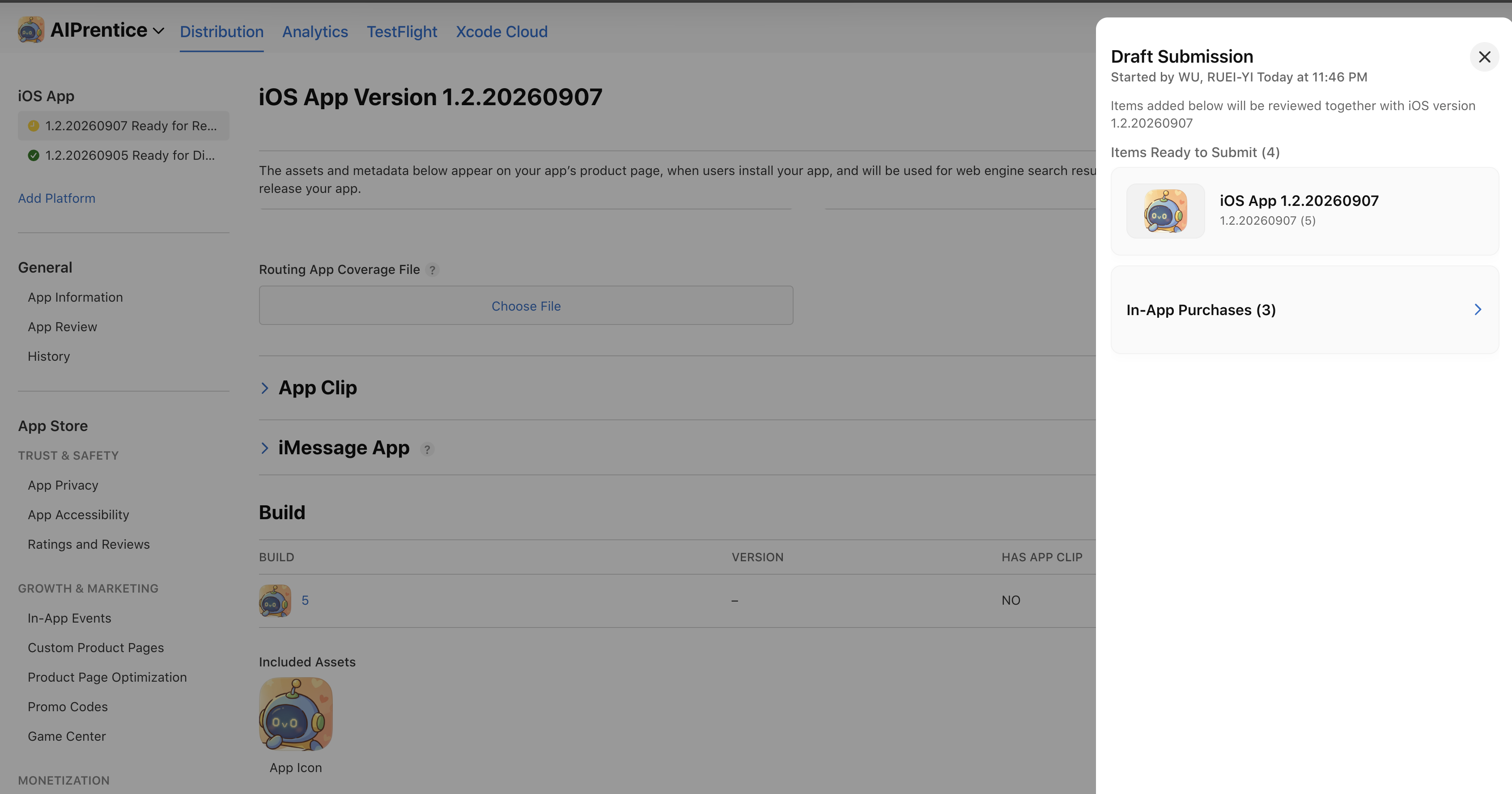 App Store Connect — Draft Submission：iOS App 1.2.20260907 (5) 與 In-App Purchases (3)，共 4 項待送